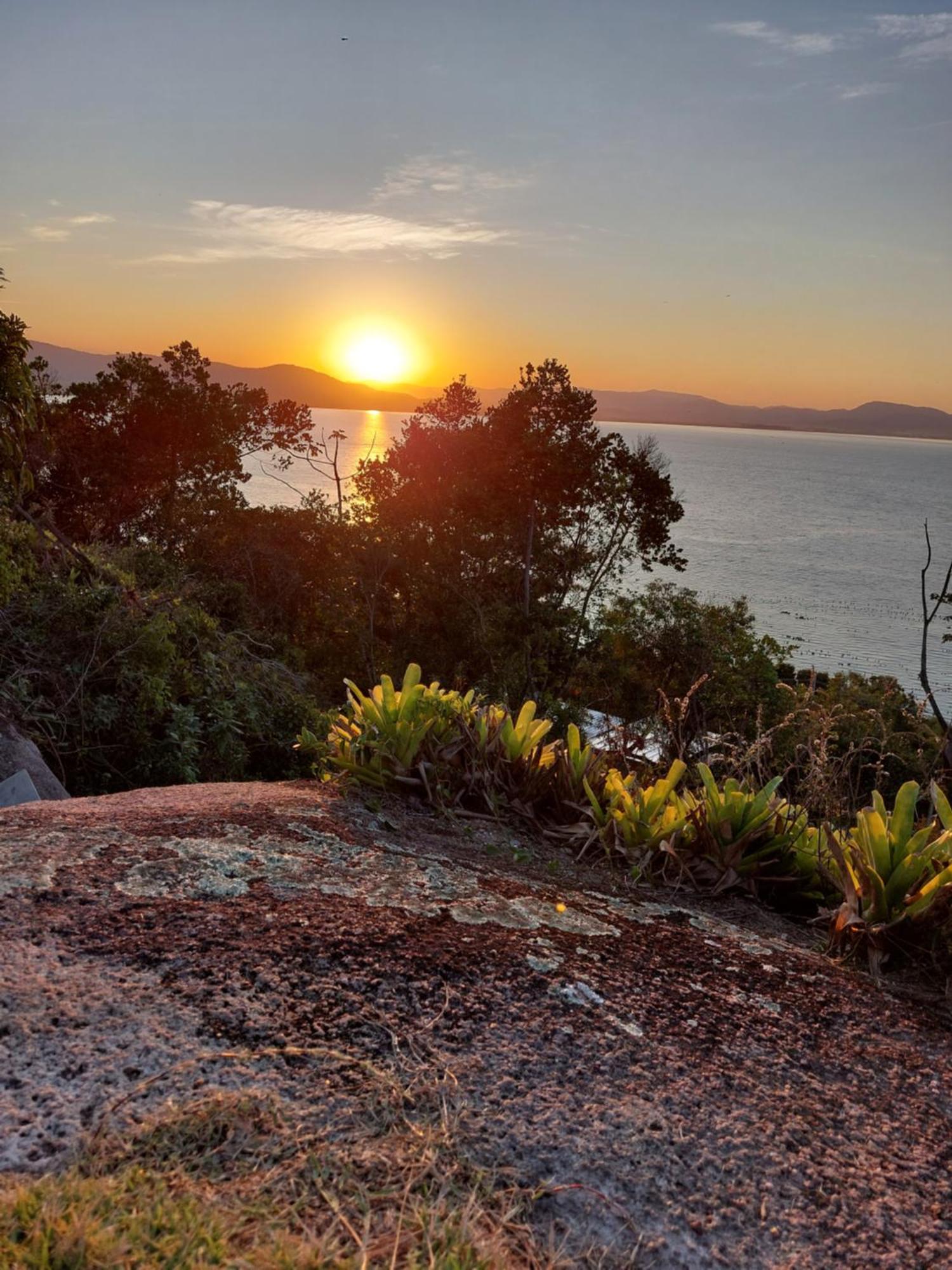 Casa Mirante Do Sol-Vista Exuberante Com Spa Governador Celso Ramos Luaran gambar